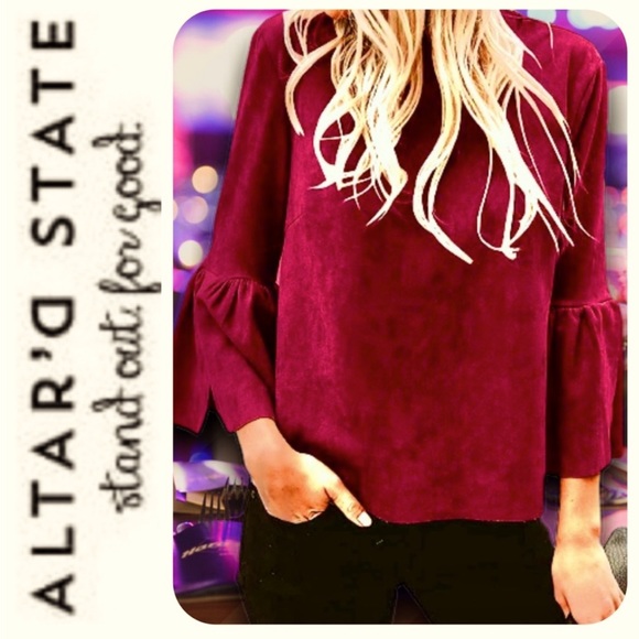 Altar'd State Tops - NWT Altar’d State Cranberry Faux Suede 3/4 Sleeve Top.  Size small